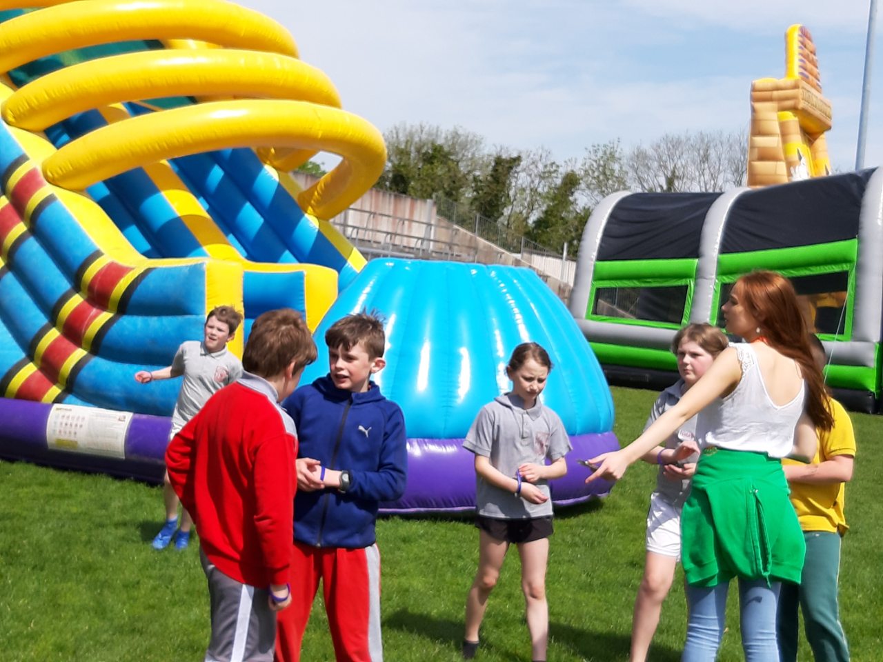 Carnabhál na nGaelscoil